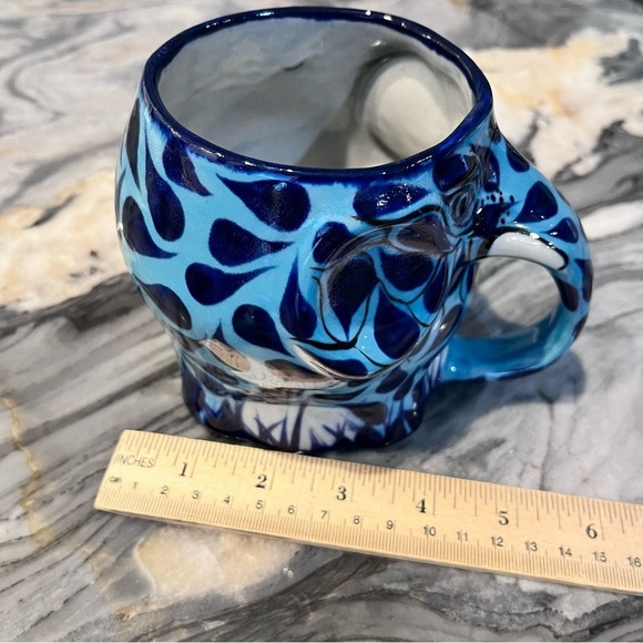 Signed Mexico Dimensional Blue Elephant Mug Signed Guate - Picture 13 of 13